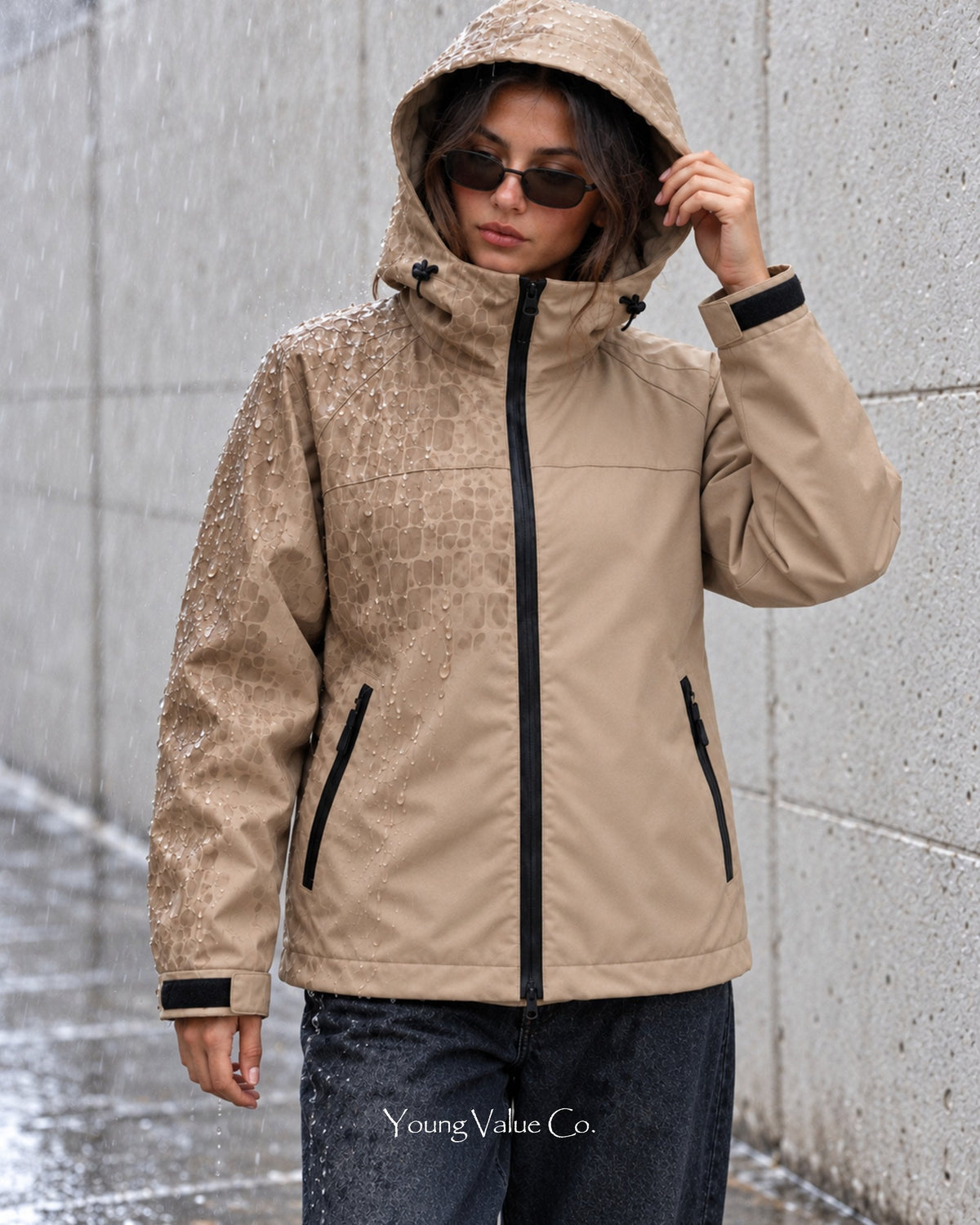 Storm Shell Crocodile — Sand Beige — lifestyle (post 18)