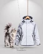 Storm Shell Maine Coon — Silver Smoke — in water, with the maine coon (post 57)